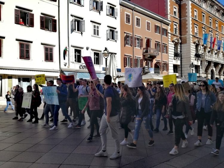 “Čovječe, priroda može bez tebe, a ti bez nje?”