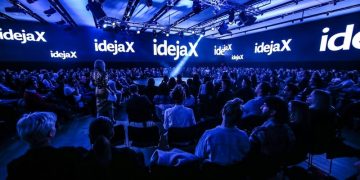 Studenti na Danima komunikacija