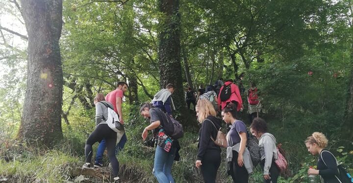 Planinarenje, roštilj i dobra zabava