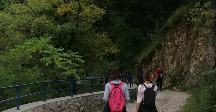 Planinarenje, roštilj i dobra zabava