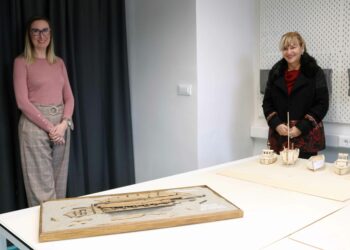 U Rijeci uručena maketa olupine Trećeg šivanog broda iz Zatona