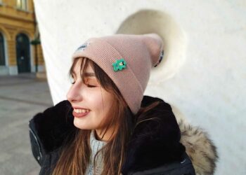 Sara Puharić: “Što se tiče budućnosti, imam viziju samo stavljati svoju kreativnost u svijet kako bi, barem na minimalan način, usrećila druge.”