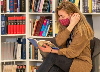 RiTHINK Što je studentski život bez knjižnice, ili kakvu knjižnicu trebaju današnji studenti?