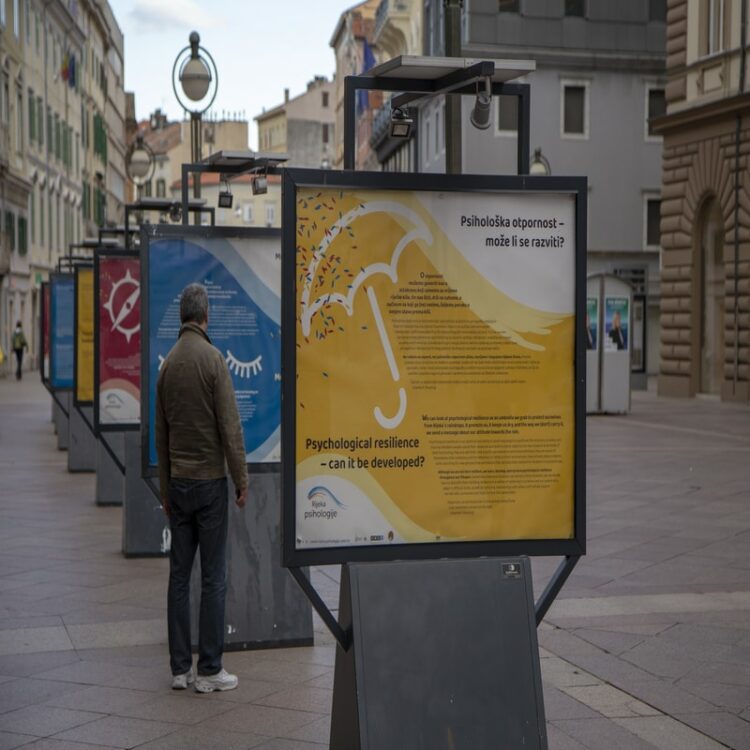 Na Korzu postavljena izložba “(P)ostati dobro: Smjernice za jačanje dobrobiti”