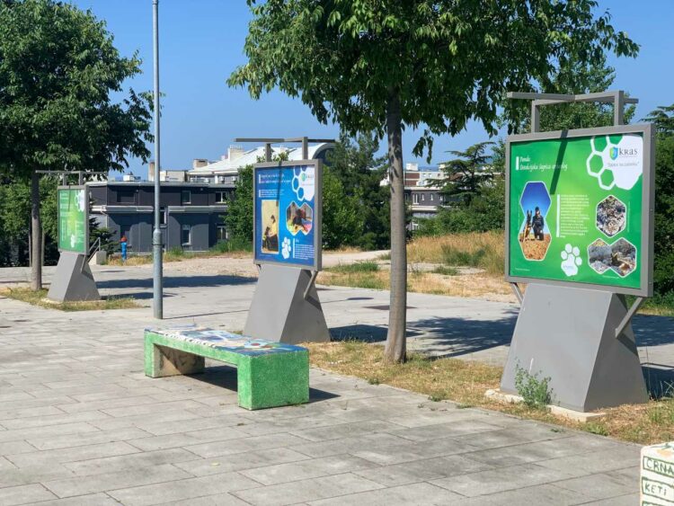 Gostovanje izložbe fotografija „Šapice na zadatku“ na UNIRI panelima