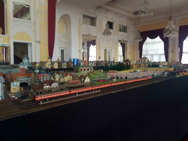 Izložba jedne od najvećih maketa vlakova na svijetu