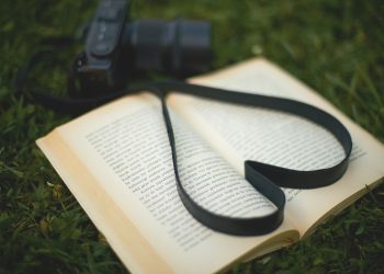 Recenzija knjige i filma Kad ležah na samrti