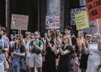 Ovaj grad neće pokleknuti – poruka iz Rijeke s Hoda za slobodu