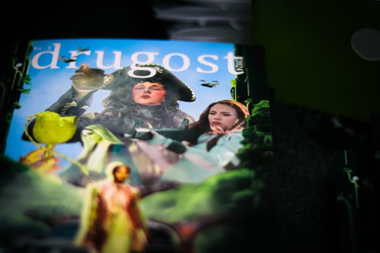 .Drugost: Fanzin kao spoj kritike, kolaža i subverzije